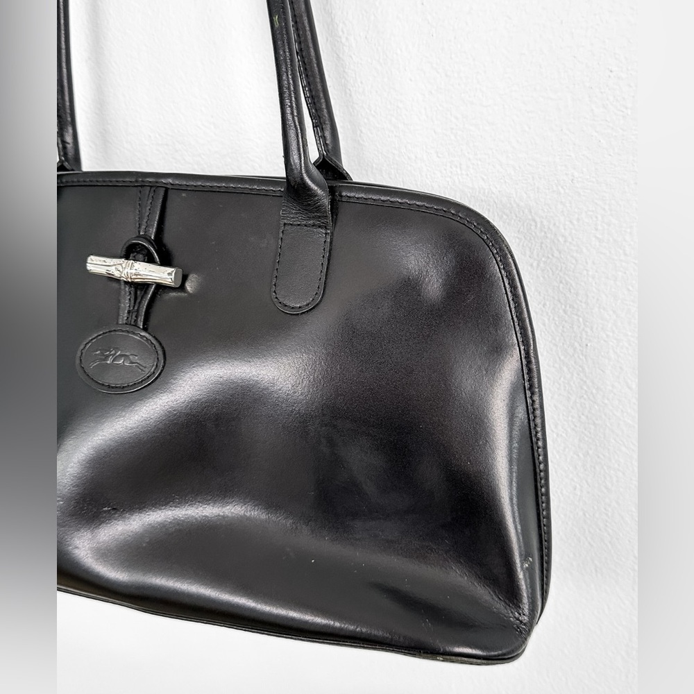 **SOLD** Longchamp Roseau Toggle Domed Black Leather Shoulder Bag France - Picture 5 of 16